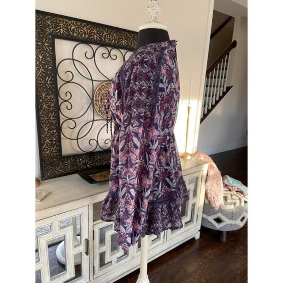 Skylar and Jade Purple top with lace up front (Small) - Picture 5 of 5
